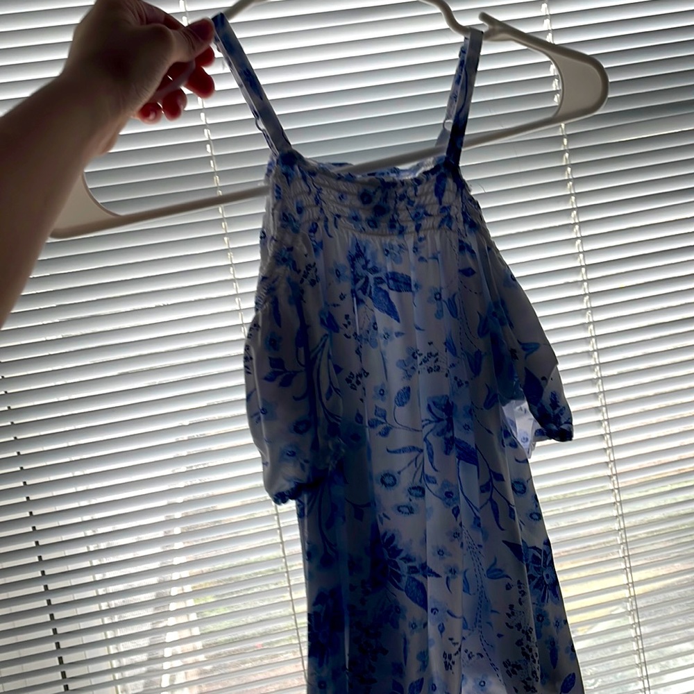 Old navy off the shoulder floral top